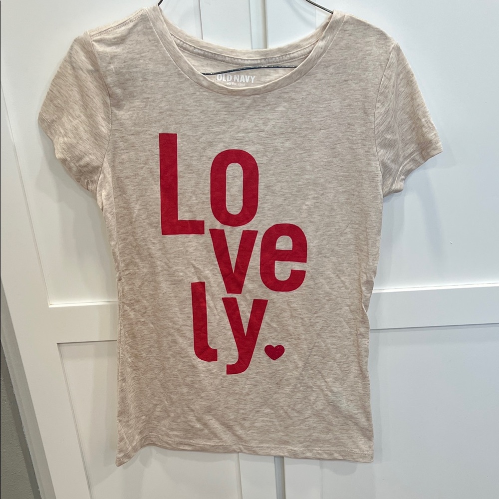 Old Navy Beige Tee with Red Design